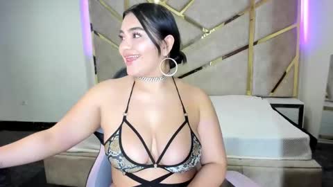 Snapshot of frreya_ chatting on 30, 10, 2025 Frreya online show from 30, 10, 2025