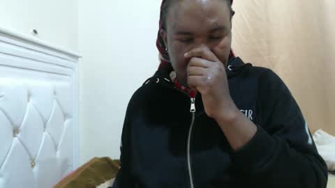 Snapshot of fruity28 chatting on 19, 10, 2025 fruity28 online show from 19, 10, 2025