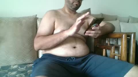 Snapshot of fruti_loops chatting on 1, 7, 2026 fruti loops Bull online show from 1, 7, 2026