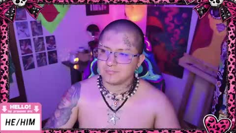 Snapshot of ftmbiggestclit chatting on 20, 4, 2026 Kevin online show from 20, 4, 2026