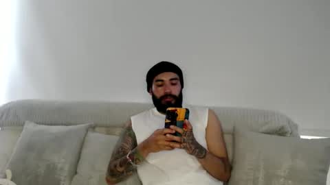 Snapshot of ftmen chatting on 13, 3, 2026 Jestevan online show from 13, 3, 2026
