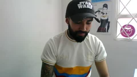 Snapshot of ftmen chatting on 25, 6, 2026 Jestevan online show from 25, 6, 2026