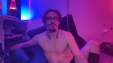 Snapshot of ftmwithglasses chatting on 11, 2, 2026 Nerdy trans man friends sometimes online show from 11, 2, 2026