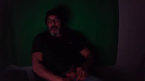 Snapshot of fuadmusa chatting on 4, 1, 2025 fuadmusa online show from 4, 1, 2025