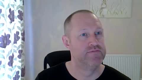 Snapshot of fuck_buddy_uk chatting on 8, 4, 2026 Fuck Buddy UK online show from 8, 4, 2026