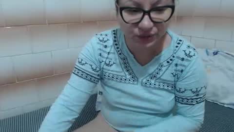 Snapshot of fuck_my_face chatting on 9, 12, 2024 Ella online show from 9, 12, 2024