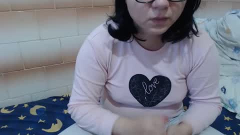 Snapshot of fuck_my_face chatting on 2, 1, 2025 Ella online show from 2, 1, 2025