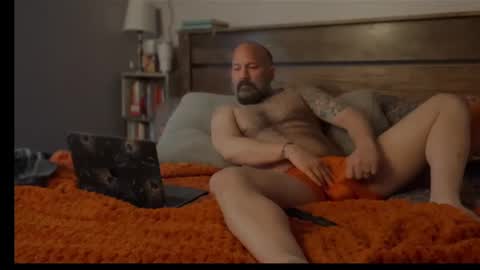 fuckadilf online show from 18, 1, 2025