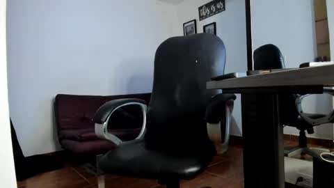 SERGIO THE SEX LAWYER online show from 27, 10, 2025