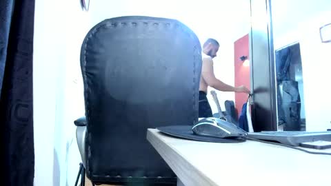 Snapshot of fuckerwate chatting on 5, 5, 2026 SERGIO THE SEX LAWYER online show from 5, 5, 2026
