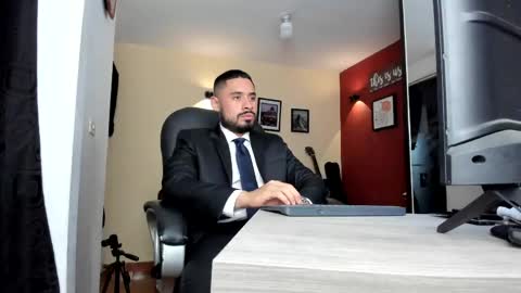 Snapshot of fuckerwate chatting on 15, 5, 2026 SERGIO THE SEX LAWYER online show from 15, 5, 2026