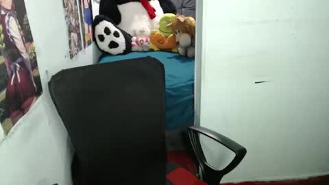 Mia and Gary  online show from 13, 9, 2025