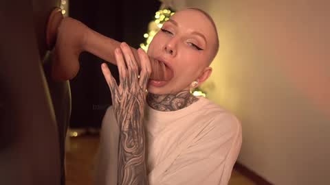 Snapshot of fuckingtoy_ chatting on 22, 12, 2024 Eva all my links online show from 22, 12, 2024