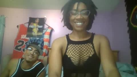 Snapshot of fuckitwehere chatting on 4, 10, 2025 fuckitwehere online show from 4, 10, 2025