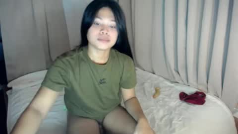 Snapshot of fuckme4everx chatting on 15, 5, 2026 Bunny online show from 15, 5, 2026