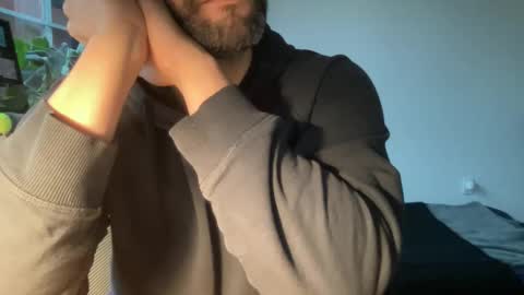 Snapshot of fuckyeahcoach chatting on 21, 5, 2026 Muscle Bear Jock in Training online show from 21, 5, 2026