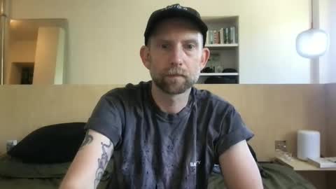Snapshot of fugazixx chatting on 24, 4, 2026 fugazixx online show from 24, 4, 2026