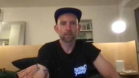 Snapshot of fugazixx chatting on 4, 5, 2026 fugazixx online show from 4, 5, 2026