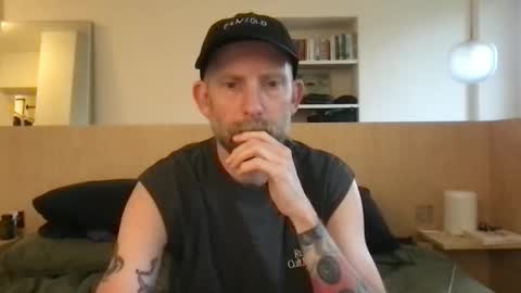 Snapshot of fugazixx chatting on 10, 5, 2026 fugazixx online show from 10, 5, 2026