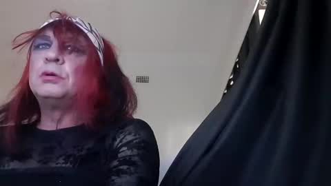 Snapshot of full4cefull chatting on 17, 1, 2025 Pizzaz online show from 17, 1, 2025