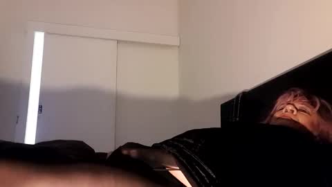 Snapshot of full4cefull chatting on 9, 3, 2025 Pizzaz online show from 9, 3, 2025