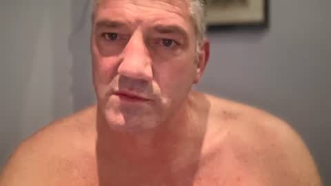 Snapshot of fullback_15 chatting on 27, 10, 2025 fullback_15 online show from 27, 10, 2025