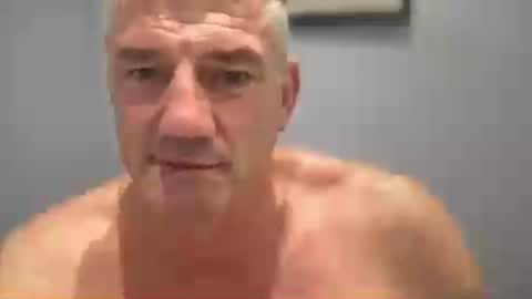 Snapshot of fullback_15 chatting on 8, 7, 2026 fullback_15 online show from 8, 7, 2026
