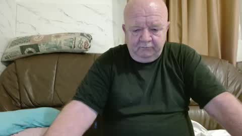 fullballs6 online show from 23, 2, 2026