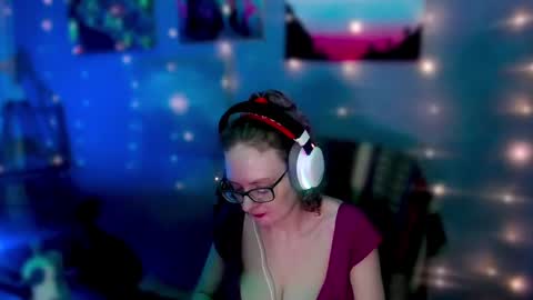 Princess Nellie  Captain Simon online show from 24, 1, 2025