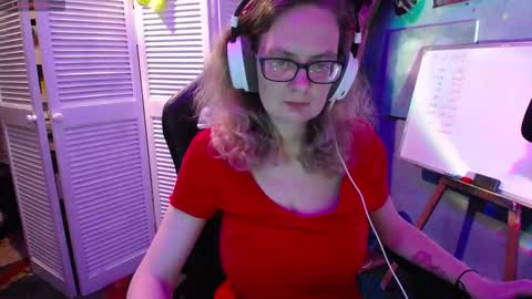 Princess Nellie  Captain Simon online show from 19, 9, 2025