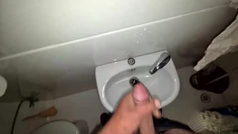 Snapshot of funfishing27 chatting on 17, 12, 2025 funfishing27 online show from 17, 12, 2025