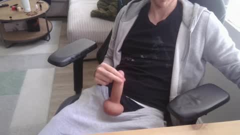Snapshot of funkybits chatting on 20, 4, 2026 funkybits online show from 20, 4, 2026