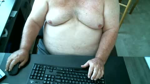 Snapshot of funlovinchub chatting on 18, 6, 2026 funlovinchub online show from 18, 6, 2026