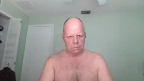 Snapshot of funnplay chatting on 17, 11, 2025 Funnplay online show from 17, 11, 2025