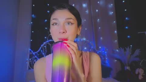 Tiffany online show from 4, 2, 2026