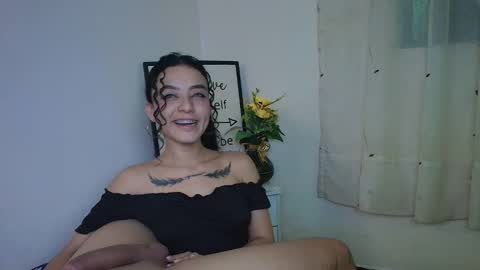 Snapshot of funsport_hot chatting on 4, 12, 2025 Lissa and Ryan online show from 4, 12, 2025