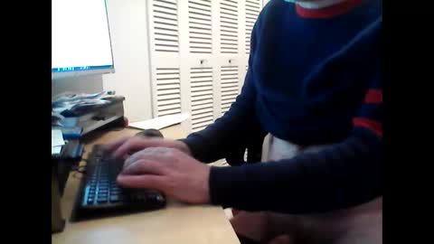 Snapshot of funtimes3957 chatting on 8, 1, 2025 Funtimes3957 online show from 8, 1, 2025