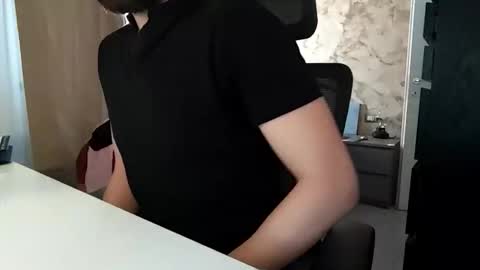 Snapshot of funtopdom chatting on 23, 3, 2026 JoeKhrist94 online show from 23, 3, 2026