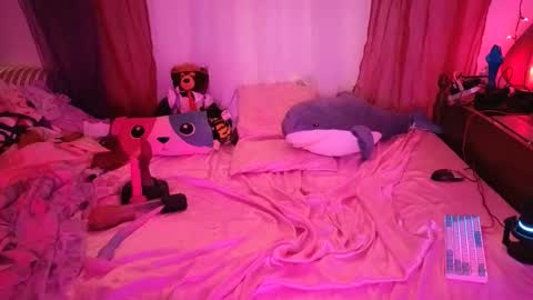 Snapshot of furby_chummies chatting on 15, 12, 2025 Valarie Iris Paige online show from 15, 12, 2025