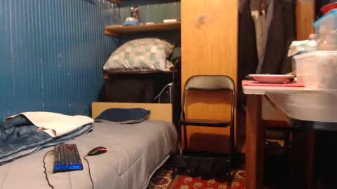 Snapshot of furosz chatting on 11, 1, 2025 furosz online show from 11, 1, 2025