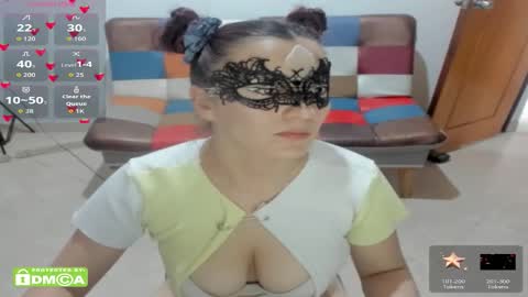 fuxxy_ online show from 7, 10, 2025