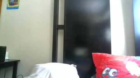 fuzzypeaches87 online show from 14, 3, 2026