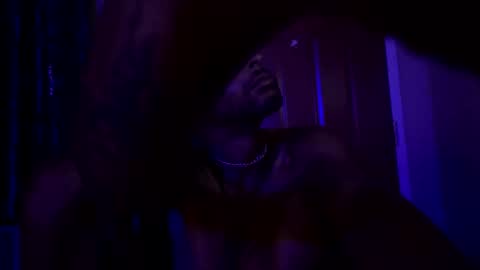 Snapshot of fvvkboyy chatting on 10, 11, 2025 fvvkboyy online show from 10, 11, 2025