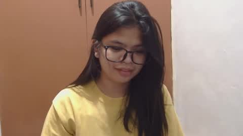 fyang_morena online show from 16, 12, 2025