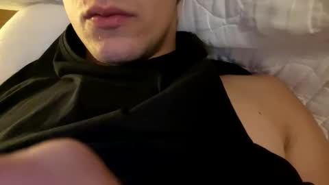 Snapshot of fyna2137 chatting on 7, 10, 2025 Nataniel online show from 7, 10, 2025