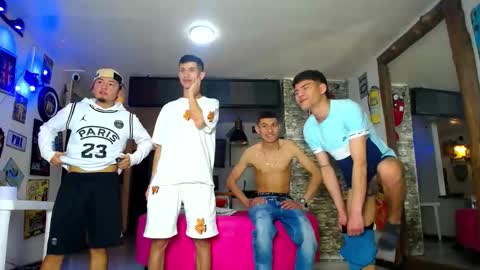 Snapshot of g4mens chatting on 13, 10, 2025 G4MENS online show from 13, 10, 2025