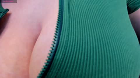 Snapshot of gaaby_ chatting on 13, 12, 2024 gaaby  online show from 13, 12, 2024