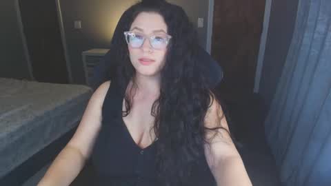 Snapshot of gaaby_ chatting on 12, 9, 2025 gaaby  online show from 12, 9, 2025