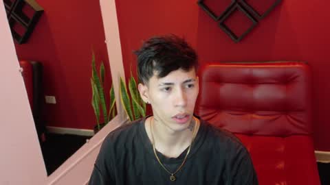 Snapshot of gaarataihen1 chatting on 5, 2, 2025 Gaara online show from 5, 2, 2025