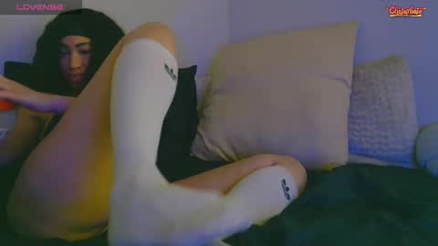 Gabbii Cakez online show from 23, 11, 2025